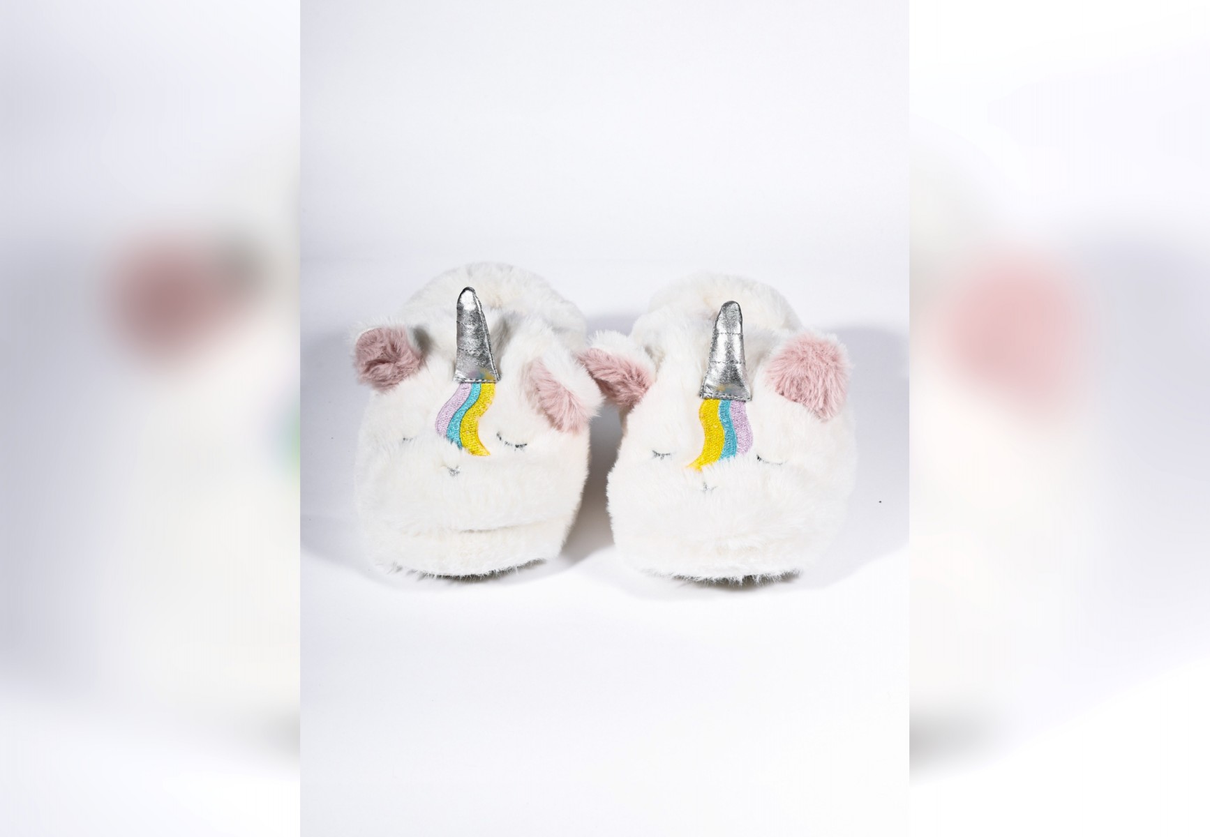 PELUCHE ÇOCUK BEYAZ UNICORN EV AYAKKABISI ANA PELUCHE ÇOCUK BEYAZ UNICORN EV AYAKKABISI ANA