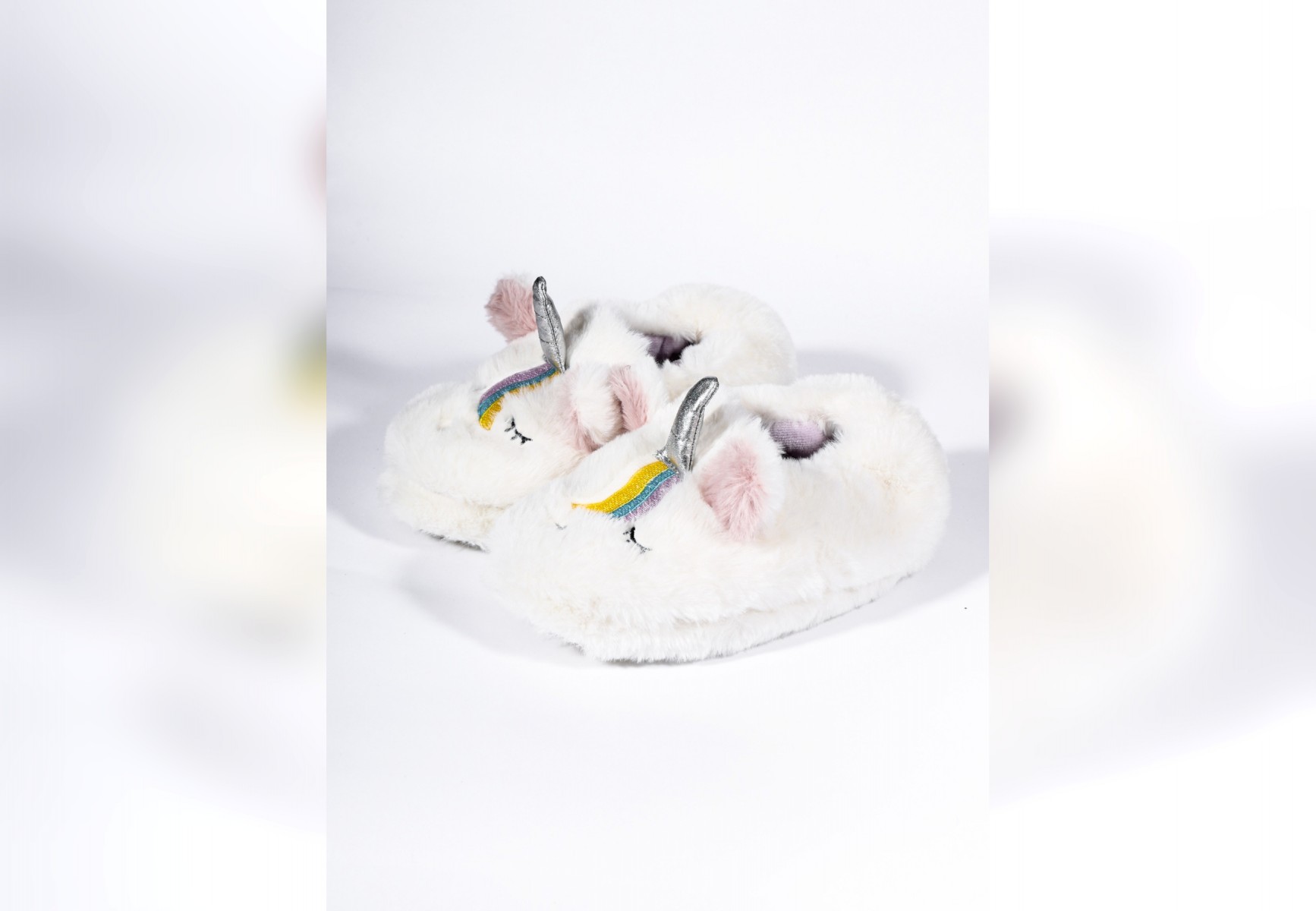 PELUCHE ÇOCUK BEYAZ UNICORN  EV AYAKKABISI ANA