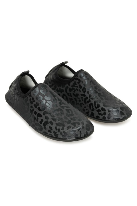 Peluche Black Leopard Desenli Kaymaz Taban Kadın Deniz Ayakkabısı Peluche Black Leopard Desenli Kaymaz Taban Kadın Deniz Ayakkabısı